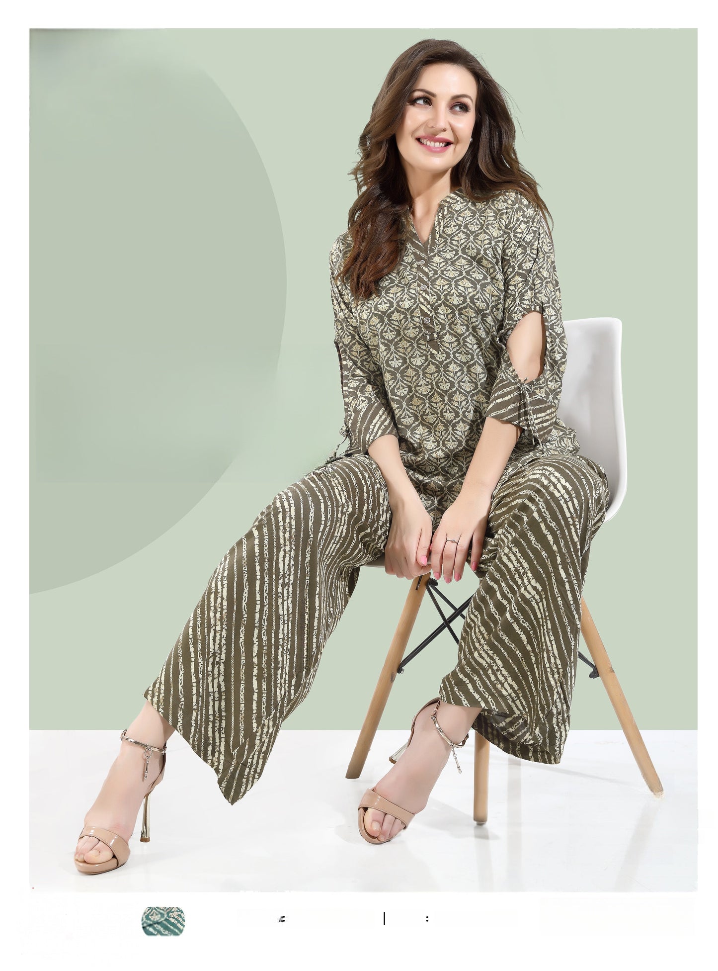 Luxe breathable co-ord set 7686 in Coffee displayed on model